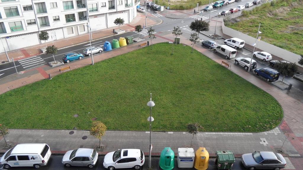 Hotel Avenida ポンテベドラ エクステリア 写真